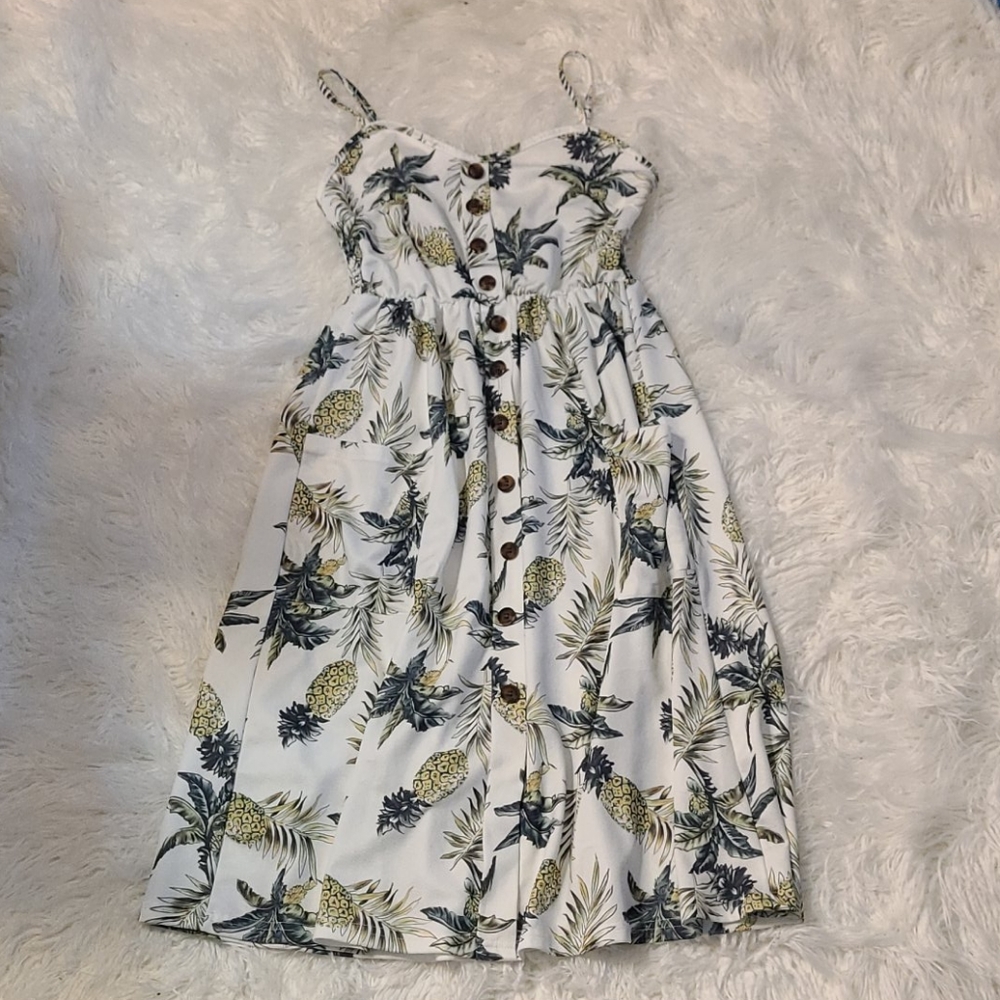 Long white summer dress PINEAPPLES - Size Medium